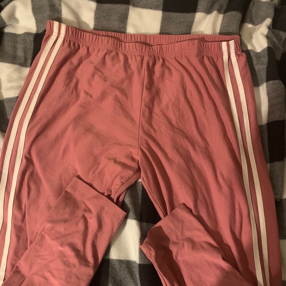 Pink striped leggings
